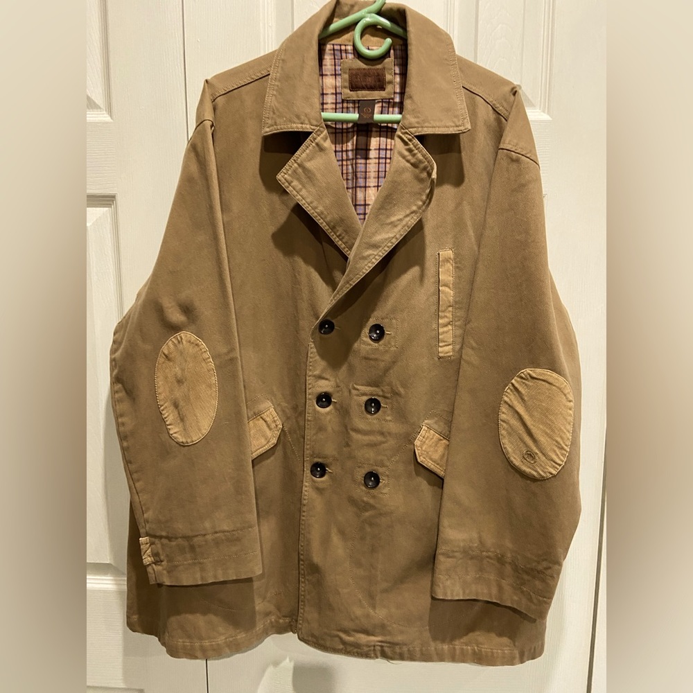 BOC Born brand men’s size large jacket. Plaid lining, professor patch elbows.